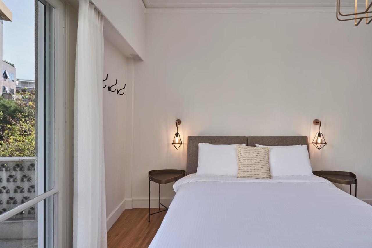 Chic N Bright 3Bd Apt With Hilton View Ateny Zewnętrze zdjęcie