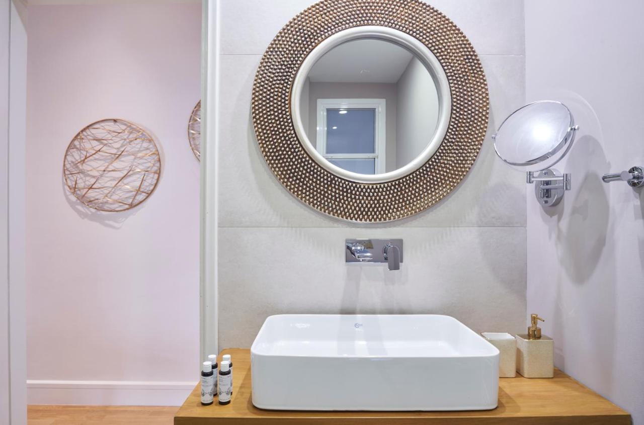 Chic N Bright 3Bd Apt With Hilton View Ateny Zewnętrze zdjęcie